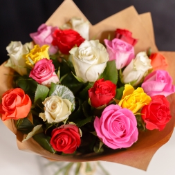 Trandafiri Multicolori la Oferta (h30-40cm)