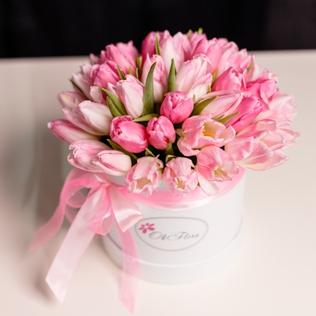 Cutie de Lux Mică cu Lalele Roz alt vedere product