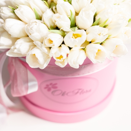 Cutie de Lux Medie cu Lalele Albe alt vedere product 4