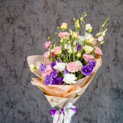 Bouquet of 15 White Pink Purple Lisianthus
