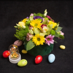 Easter Arrangement in Green Velvet Box
