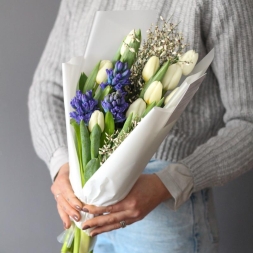 Mini Bouquet with Tulips and Hyacinths