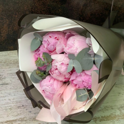 Bouquet of 7 Pink Peonies