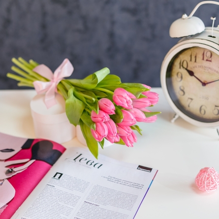 Buchet din 15 Lalele Roz alt vedere product 5