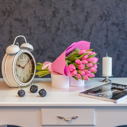 Lalele roz in buchet alt vedere product 7