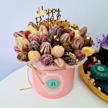 Chocolate Covered Strawberries Happy Birthday Arrangement alt vedere product