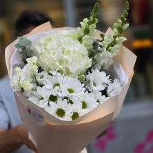 Buchet cu Hortensie Albă și Flori de Vară alt vedere product 2