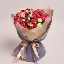 Bouquet of Gargen Mini Roses alt vedere product