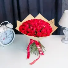 51 Red Roses in Paper alt vedere product