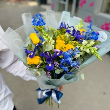 Buchet cu Trandafiri si Flori Mov alt vedere product 3