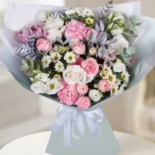 Pastel Bouquet with Roses, Eustoma & Chrysanthemums alt vedere product