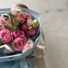 Buchet cu Hortensie și Trandafiri de Grădină Roz alt vedere product 4