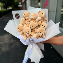 Buchet din 9 Ursuleti de Plus Bej alt vedere product 3