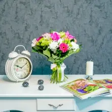 Buchet Mix cu Crizantema, Gerbera, Orhidee, Trandafir si Verdeata alt vedere product 2