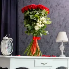 Buchet de Trandafiri Rosii alt vedere product 4