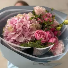 Buchet cu Hortensie și Trandafiri de Grădină Roz alt vedere product 5