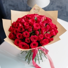 Buchet din 51 Trandafiri Rosii in Hartie alt vedere product 2